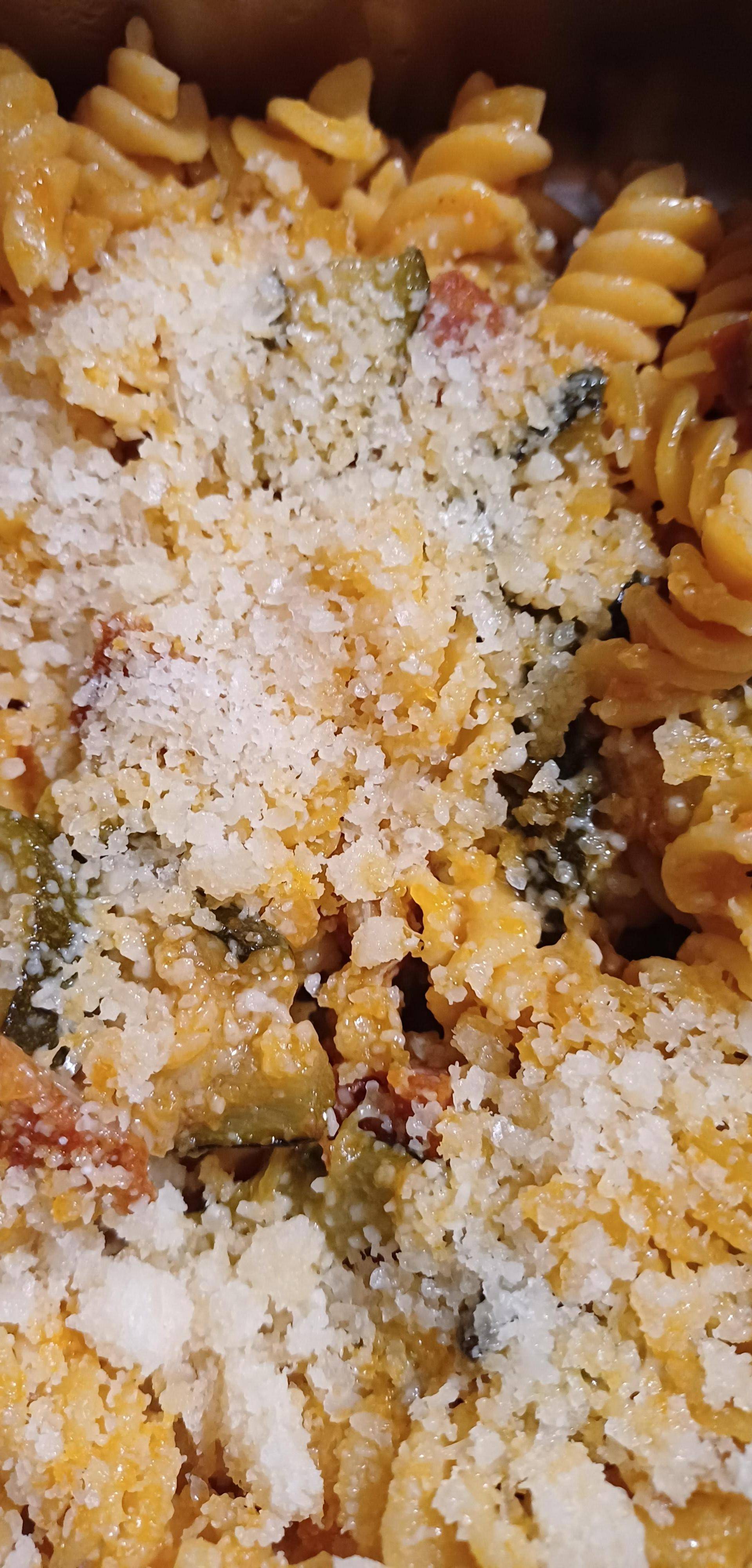 Pâtes aux courgettes, poivrons et chorizo - Recette Cookeo | Moulinex