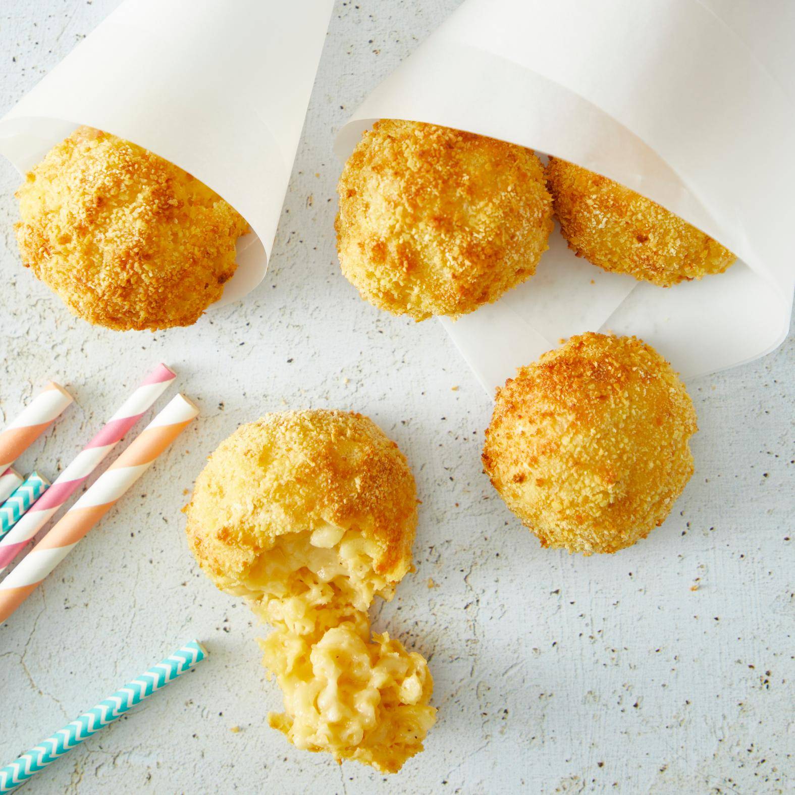 Boulettes de mac & cheese au cheddar - Recette Easy Fry Max | Moulinex
