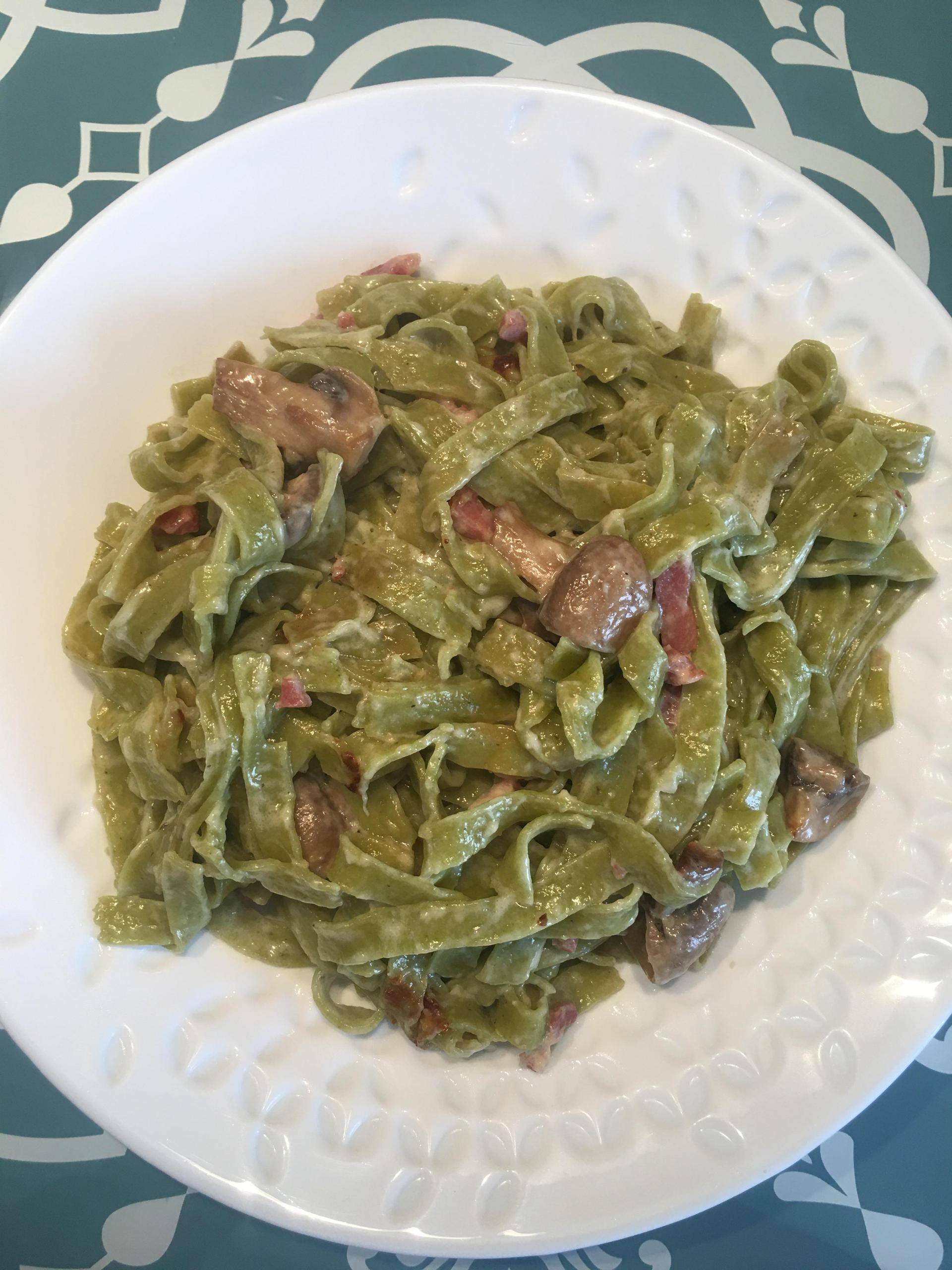 Tagliatelles au basilic sauce Carbonara - Recette Cookeo V3 | Moulinex