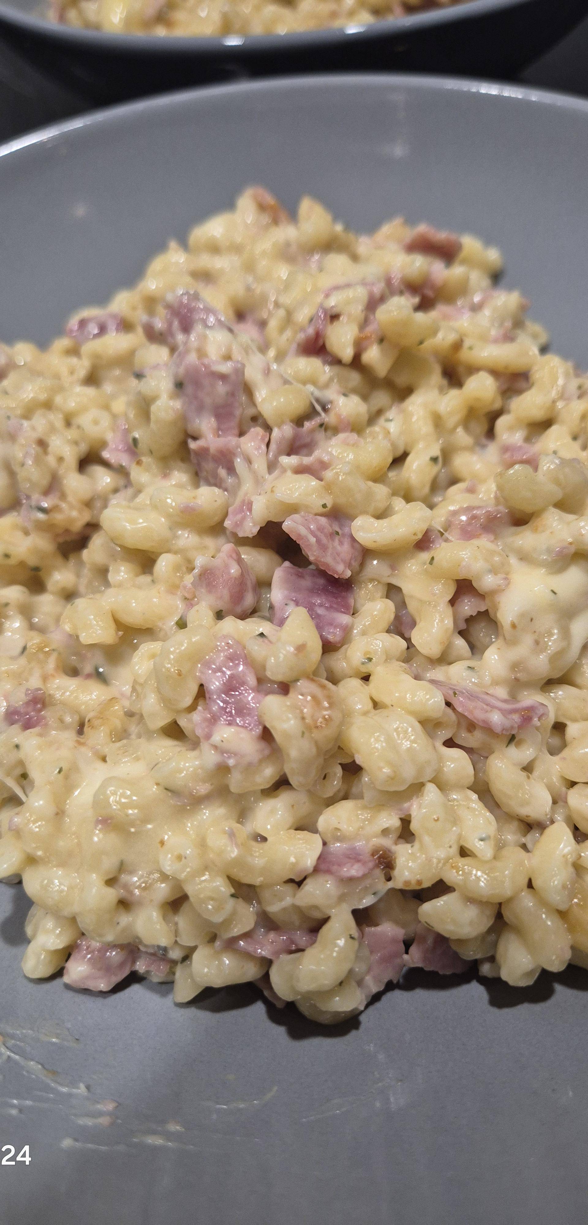 Coquillettes façon raclette - Recette Cookeo | Moulinex