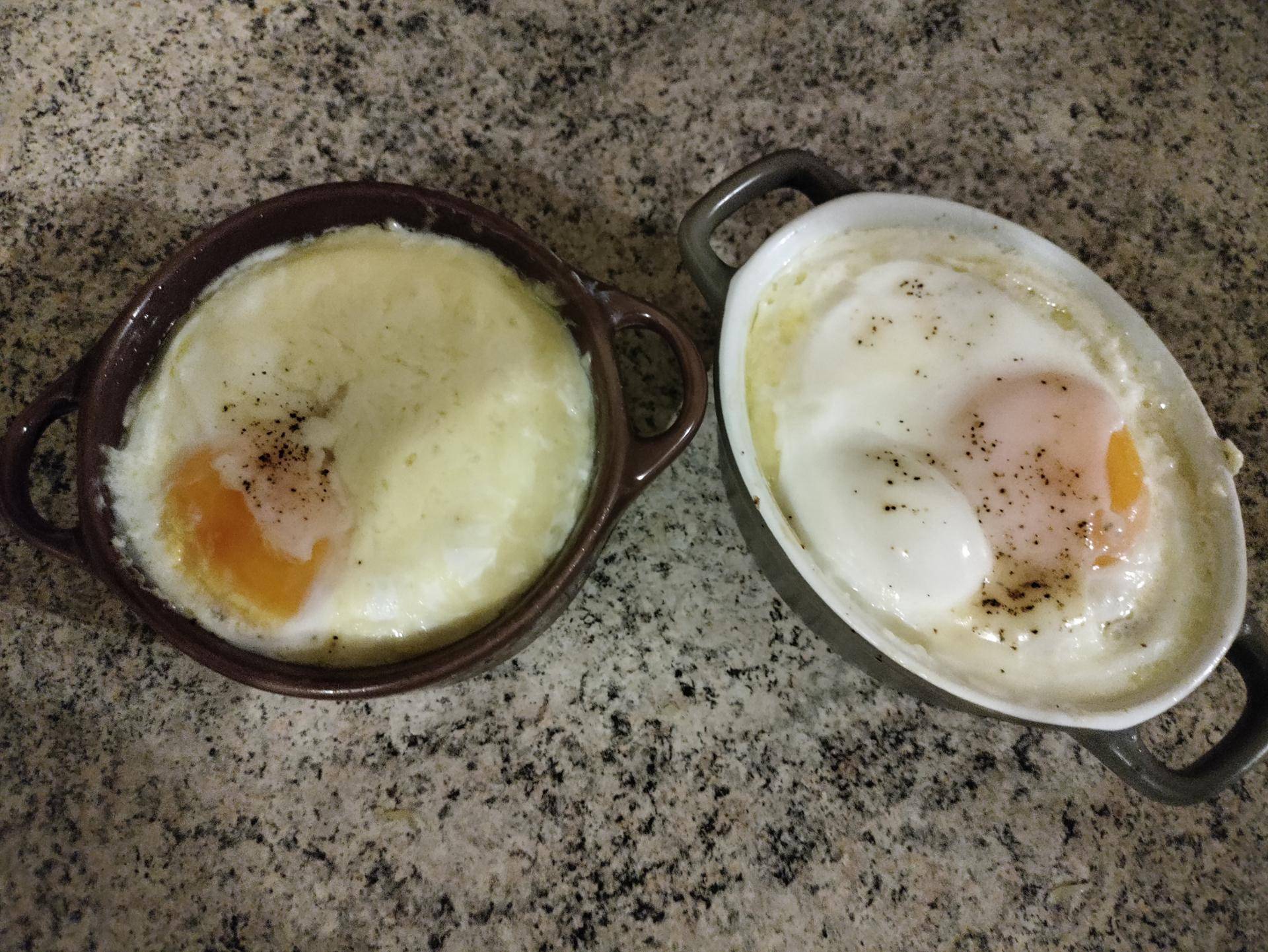 Oeufs cocotte "lardons, champignons" (Cheddar ou Comté) - Recette Cookeo | Moulinex