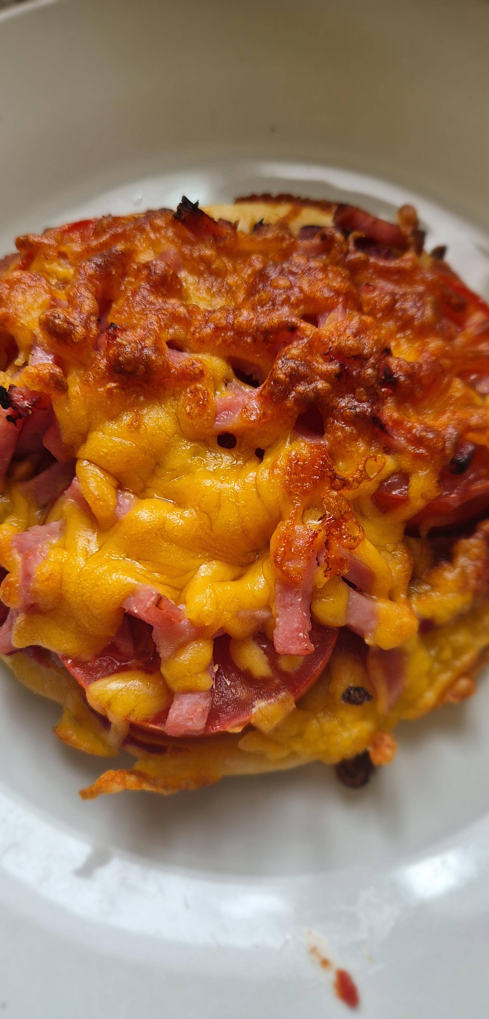 Pizza tomate jambon cheddar - Recette Easy Fry Mega | Moulinex
