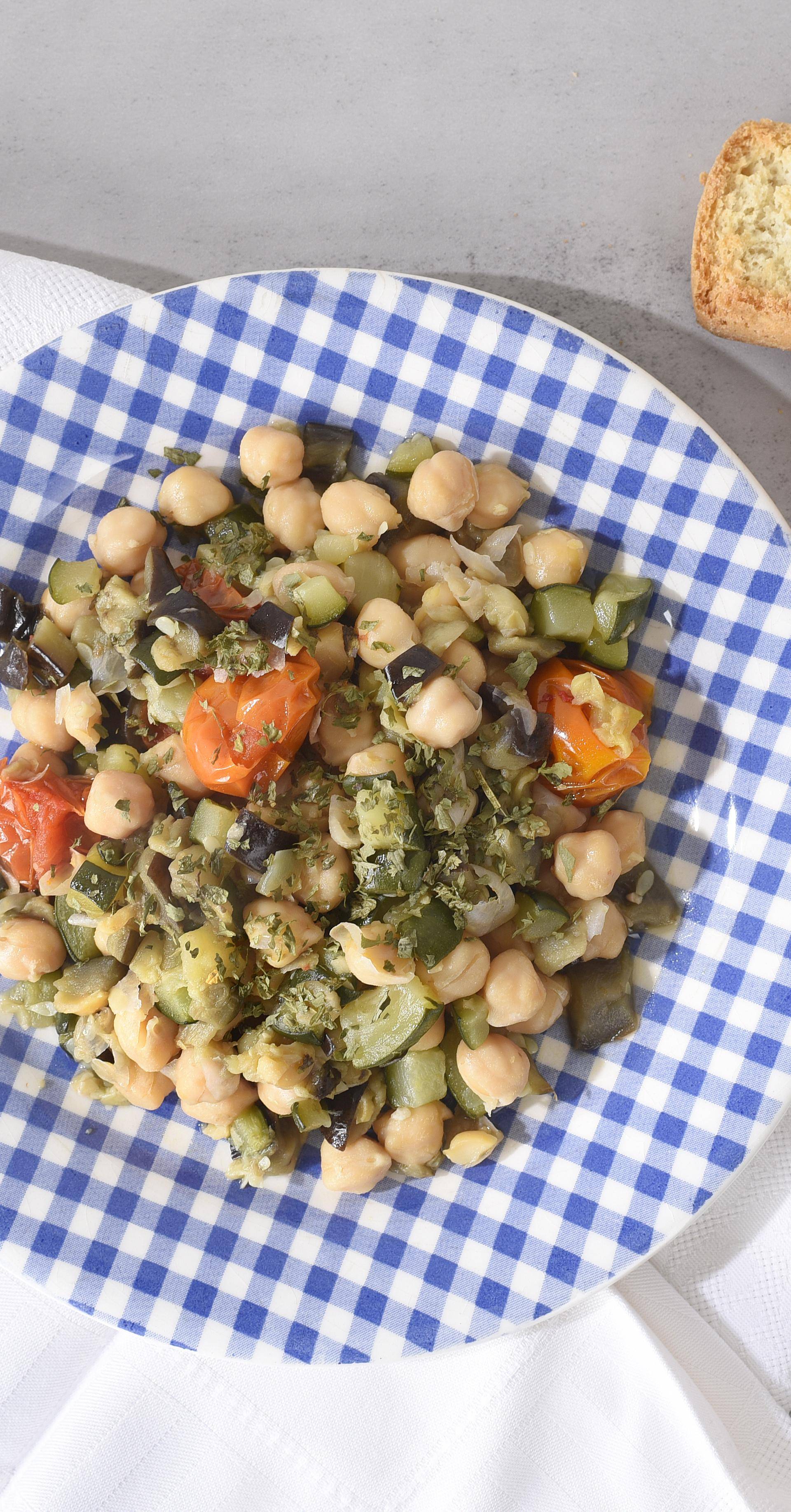 Recette Méditerranéenne d’Aubergines et Pois Chiches - Recette Cookeo Infinity Autostir | Moulinex