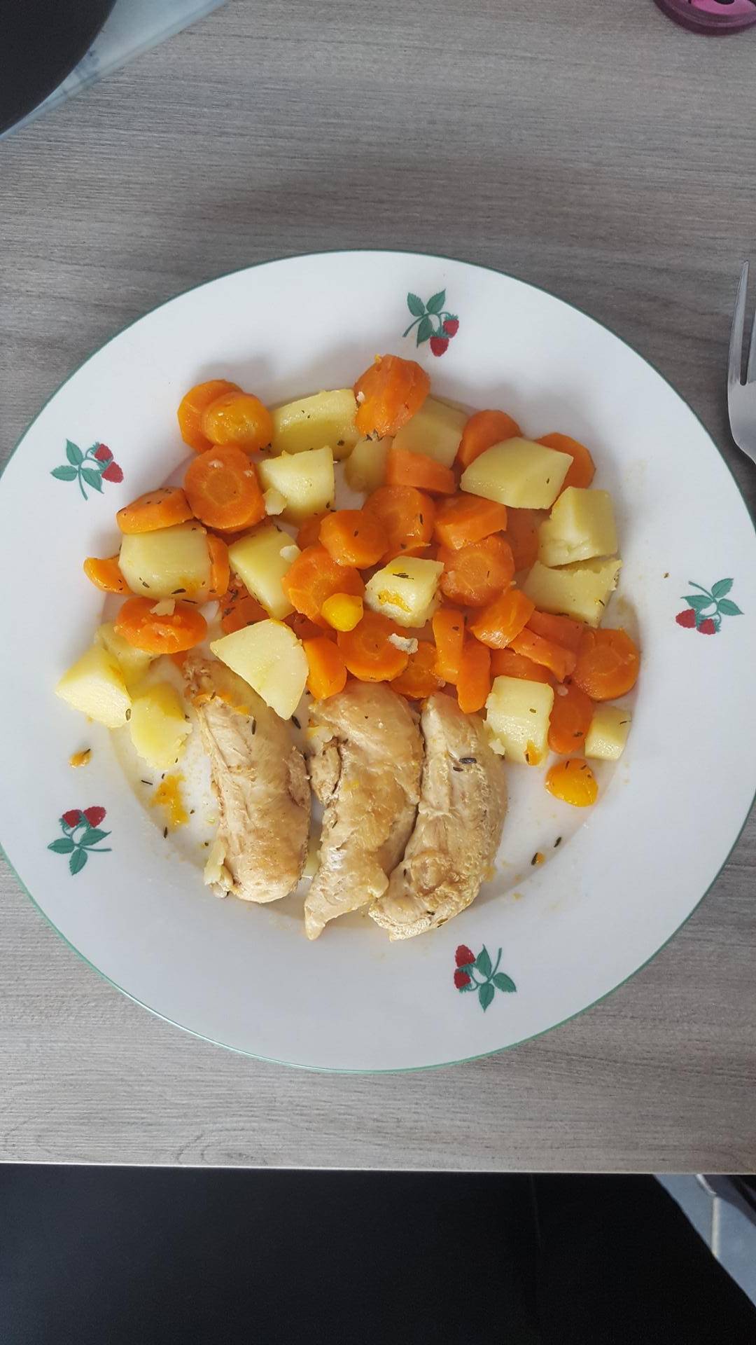 Aiguillettes de poulet, pommes de terre et carottes - Recette Cookeo | Moulinex