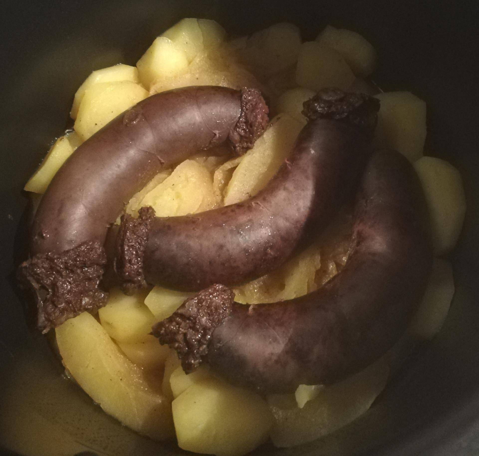 Boudin noir aux pommes et pommes de terre fondantes - Recette Cookeo | Moulinex