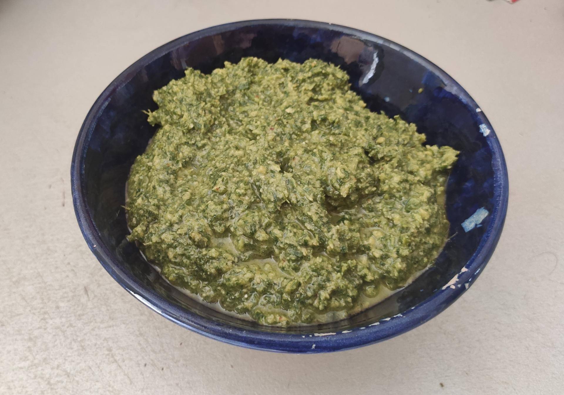 Pesto fanes de carottes - Recette Companion Connect XL | Moulinex