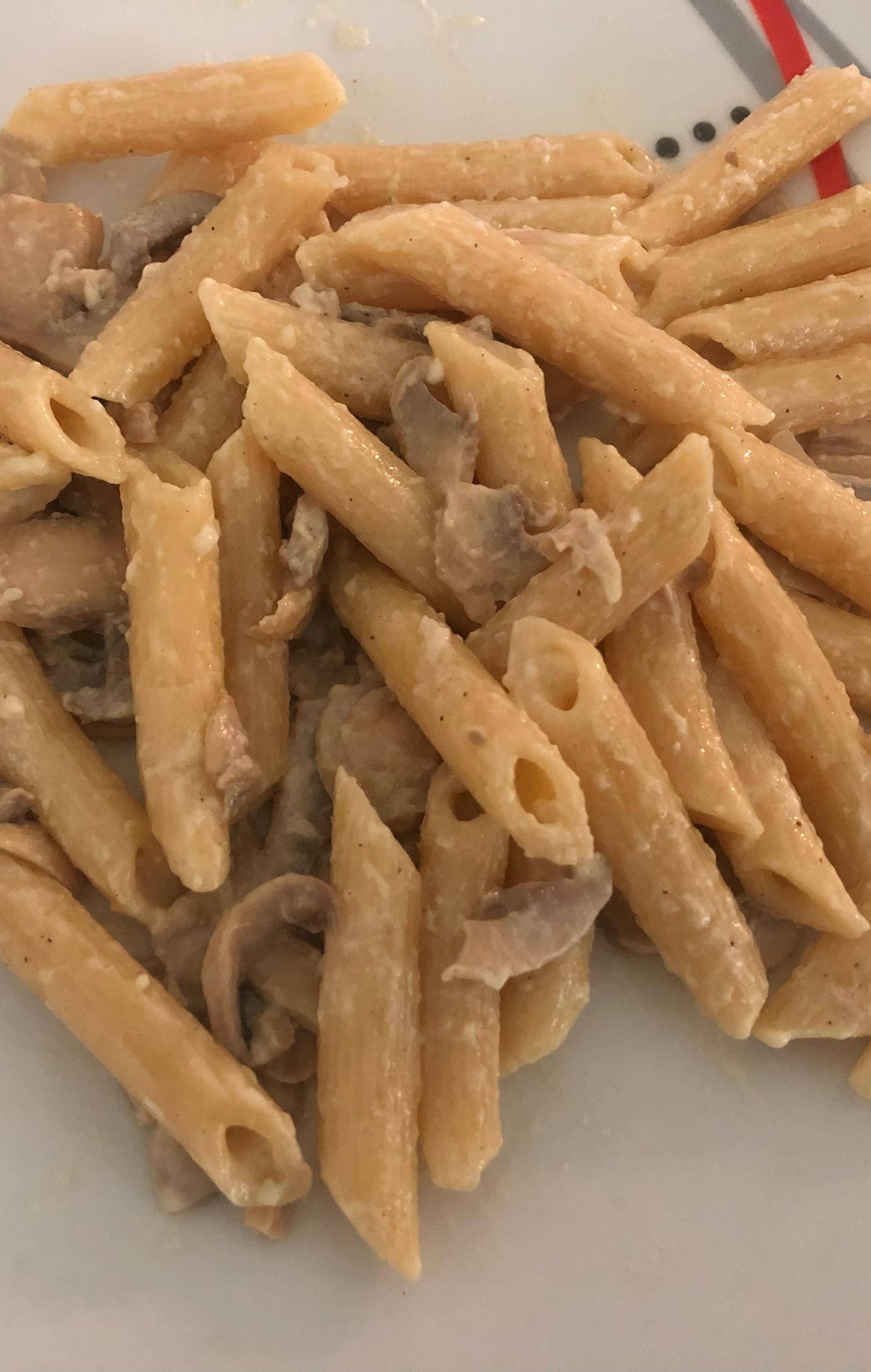 Penne à la sauce crème-champignons - Recette Cookeo V3 | Moulinex