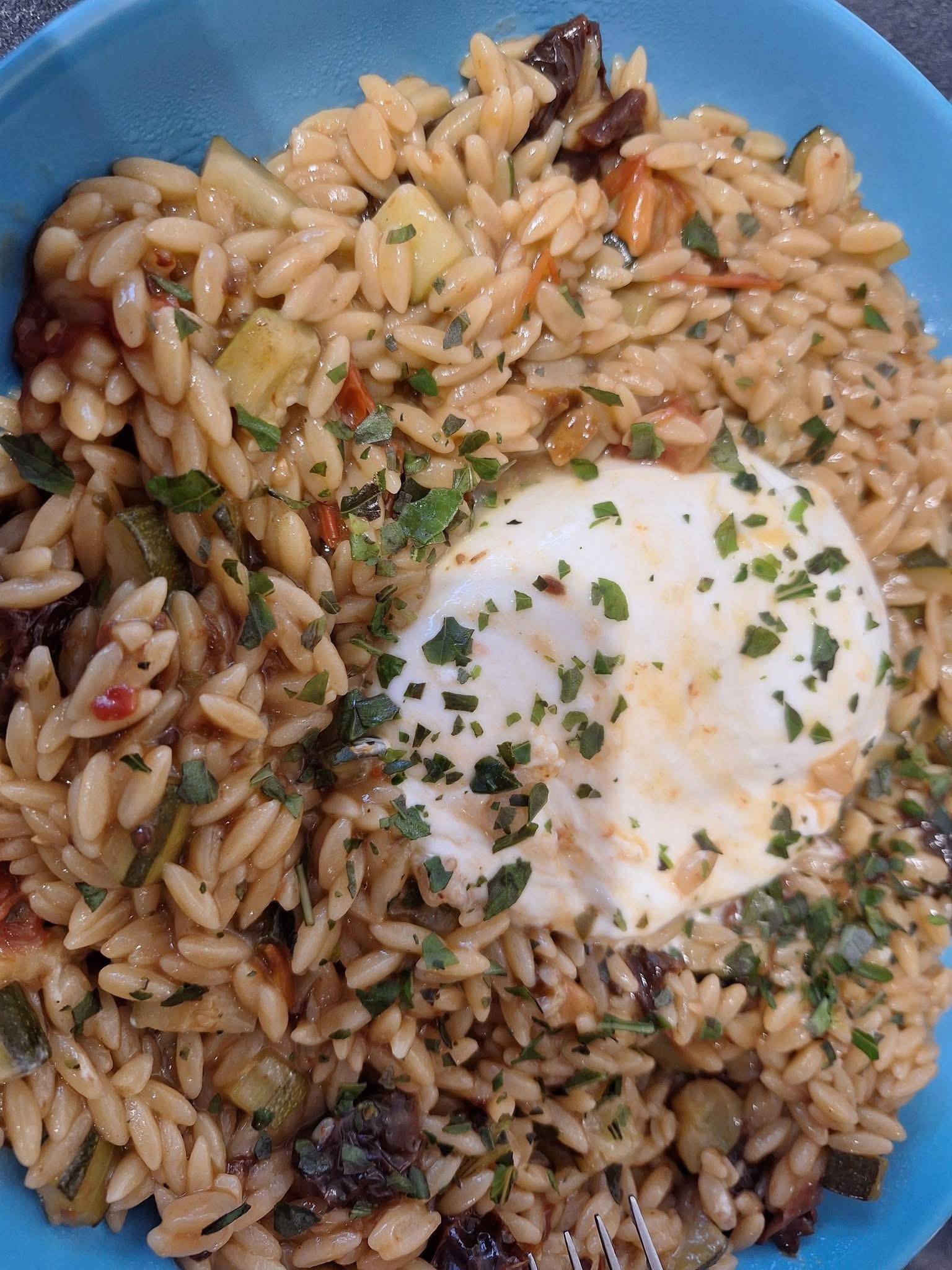 Orzo courgettes tomates burata - Recette Cookeo | Moulinex