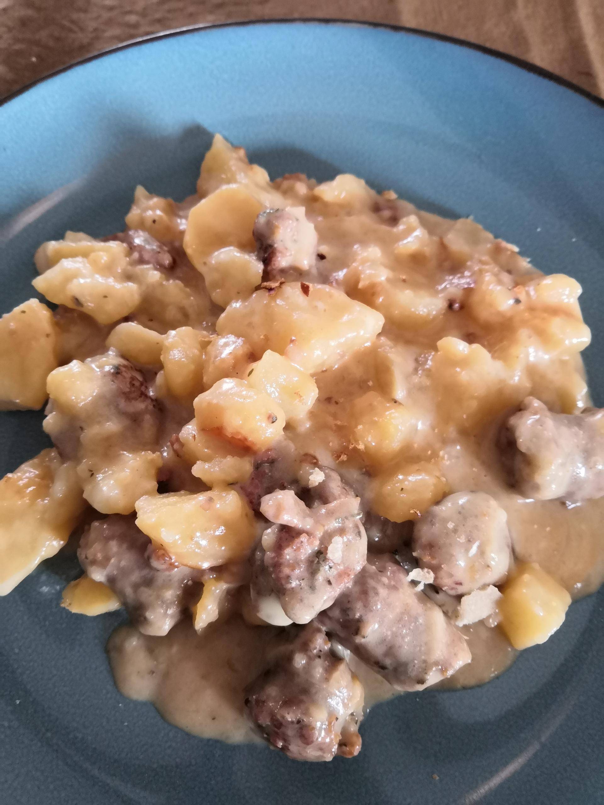 Pommes de terre au fromage à raclette - Recette Cookeo | Moulinex
