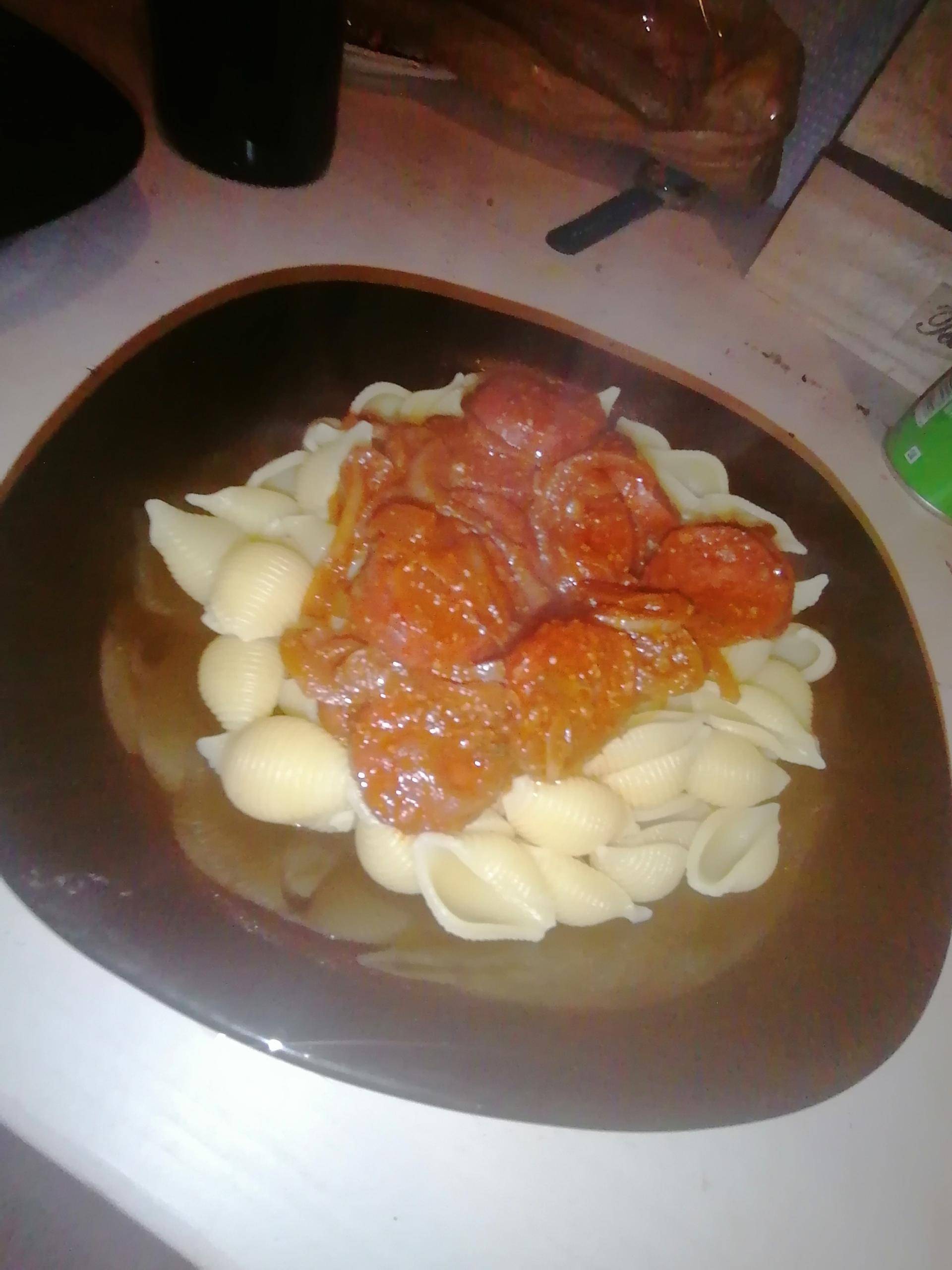 Pates au vin et saucisson sec - Recette Cookeo | Moulinex