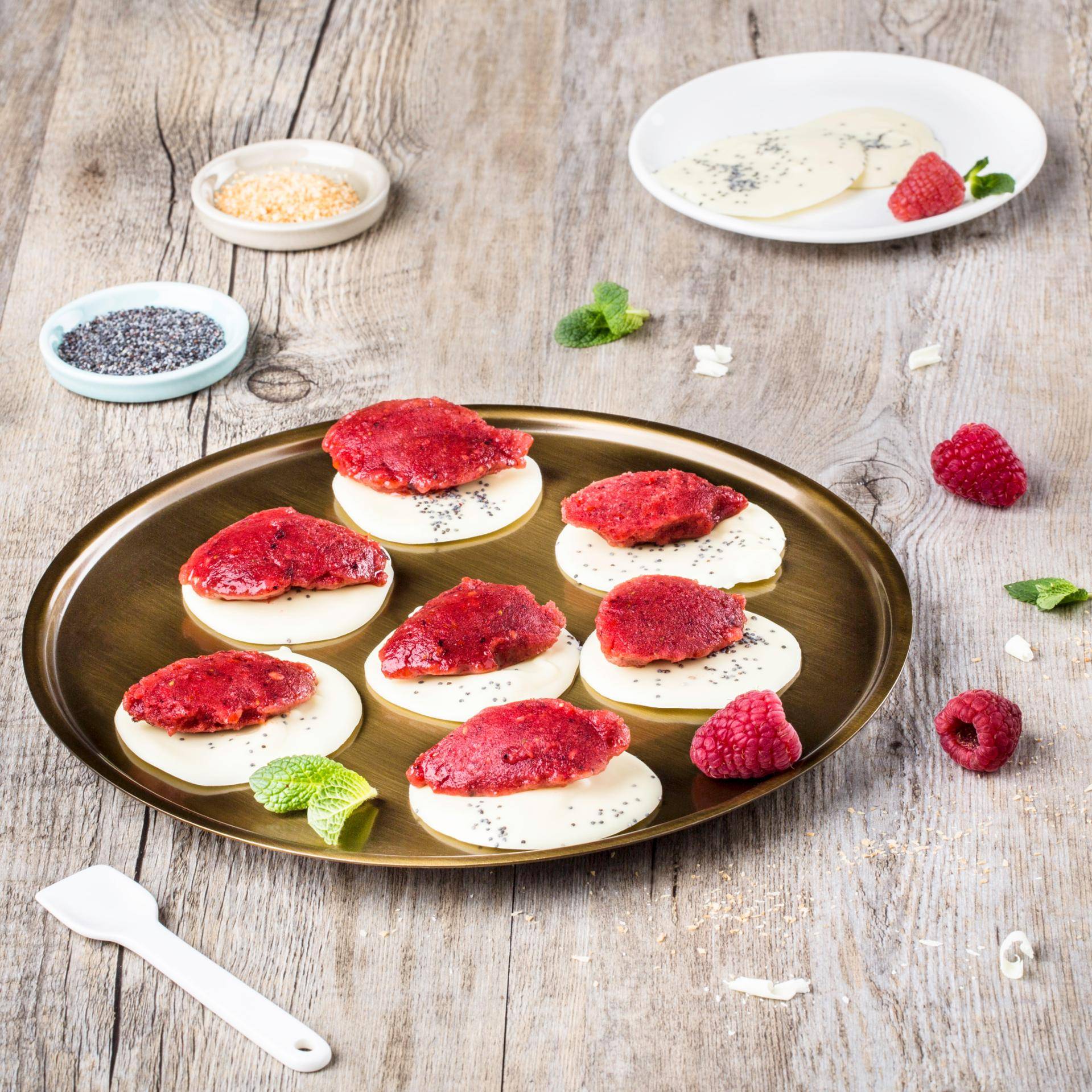 Palets de chocolat blanc, sorbet framboises - Recette Companion | Moulinex