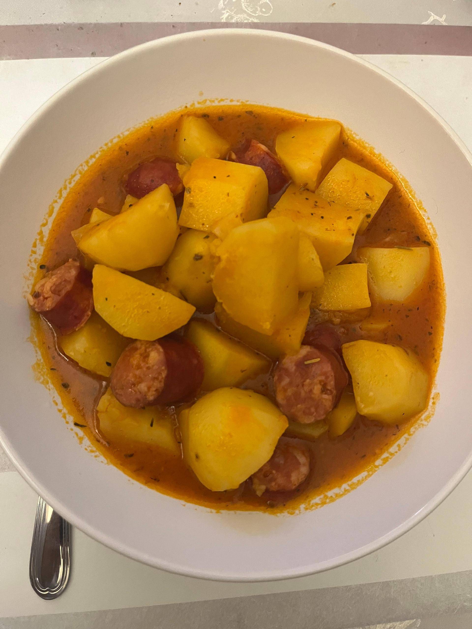 Ragoût de pommes de terre aux saucisses fumées - Recette Cookeo V3 | Moulinex