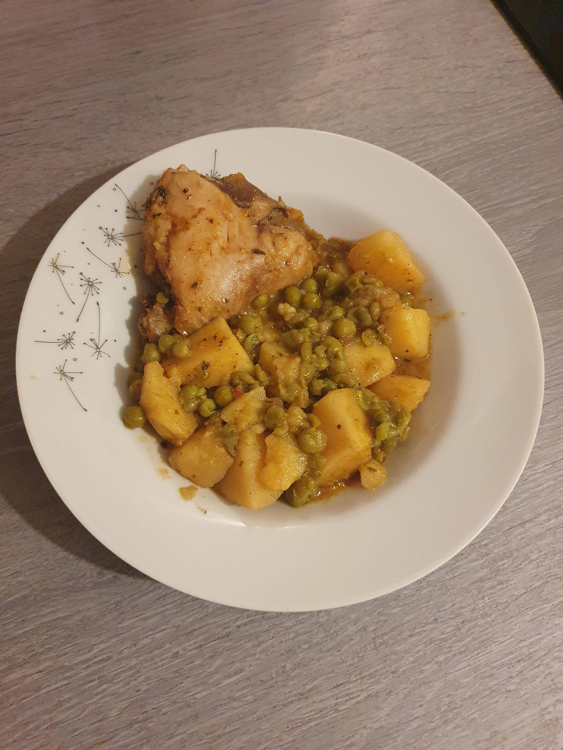 Poulet paprika pomme de terre petit pois - Recette Cookeo V3 | Moulinex