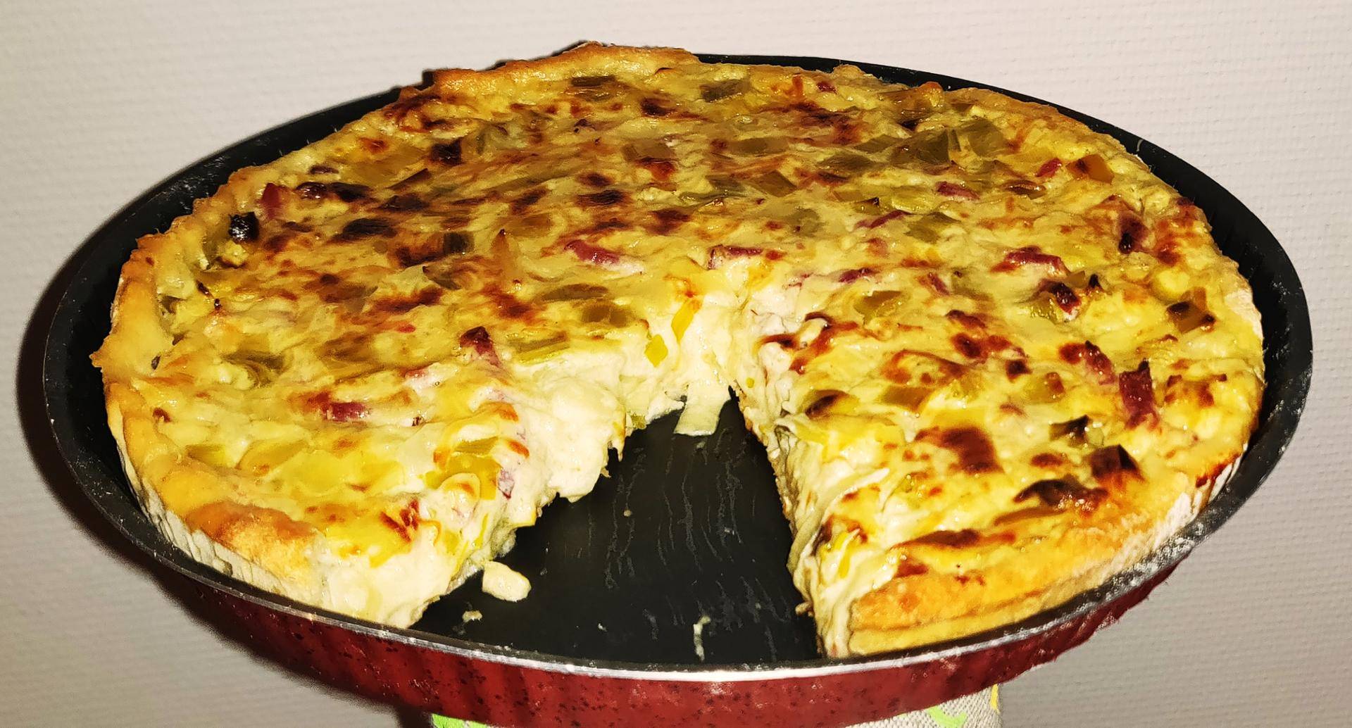 Quiche lardon poireaux oignons moutarde - Recette Companion XL | Moulinex