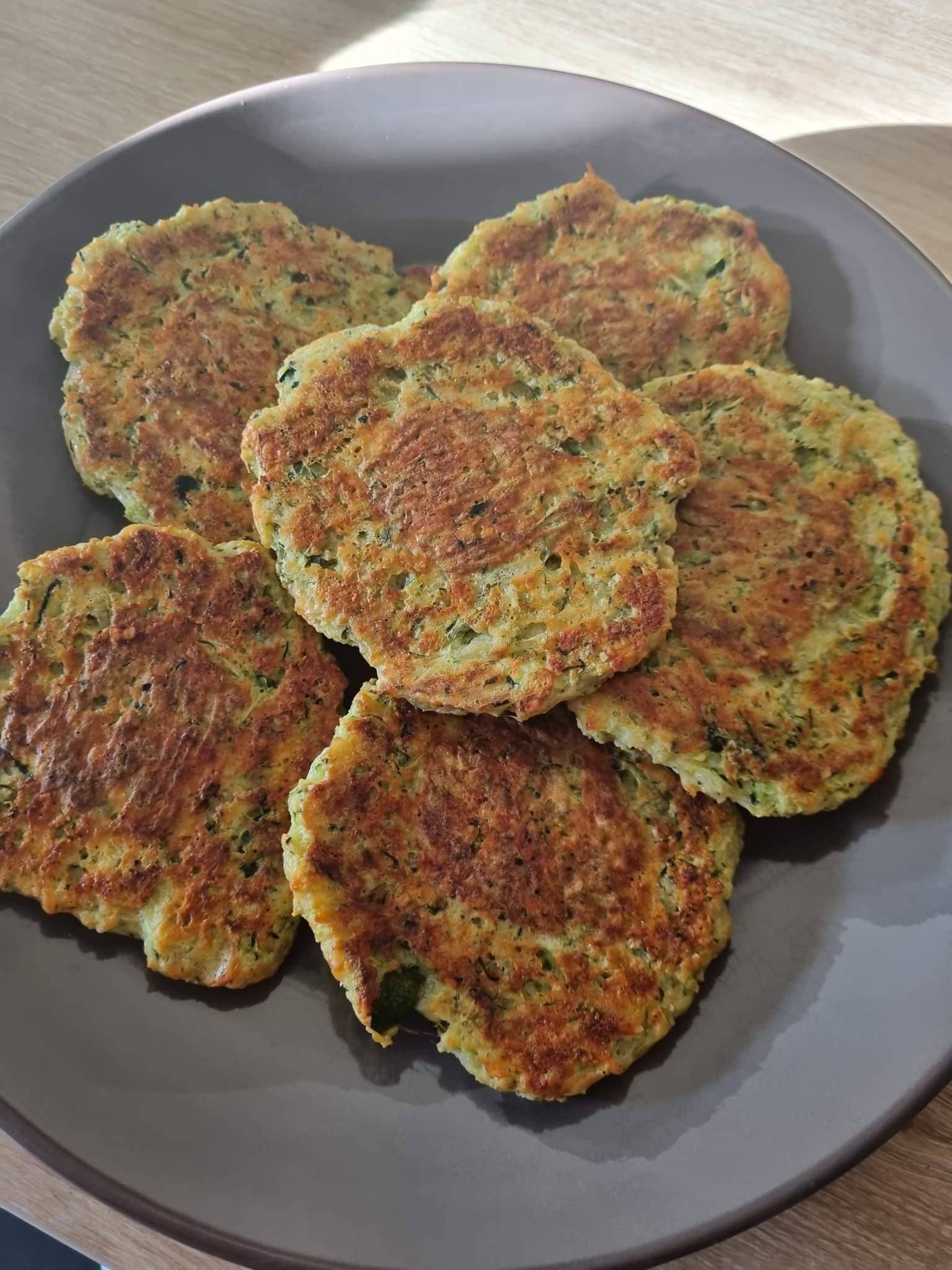 Galettes de courgettes au four . - Recette Companion Connect XL | Moulinex