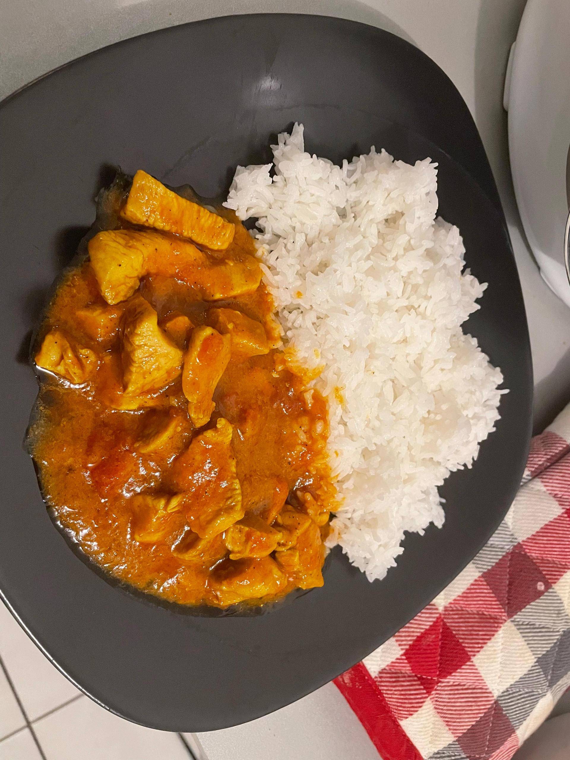 Poulet au curry et au lait de coco - Recette Cookeo | Moulinex