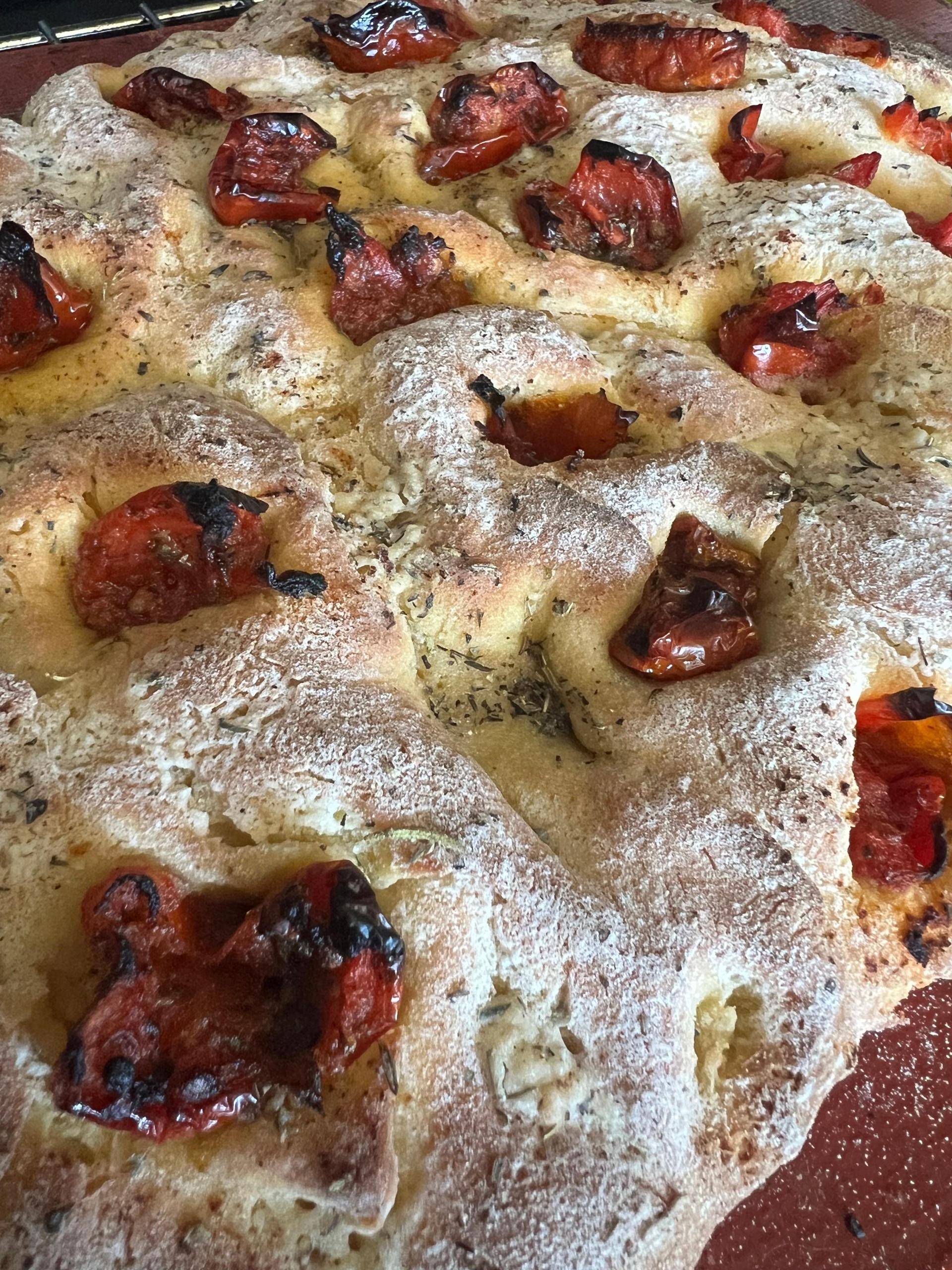 Focaccia au thym et tomates séchées (sans gluten et sans lactose) - Recette Companion XL | Moulinex