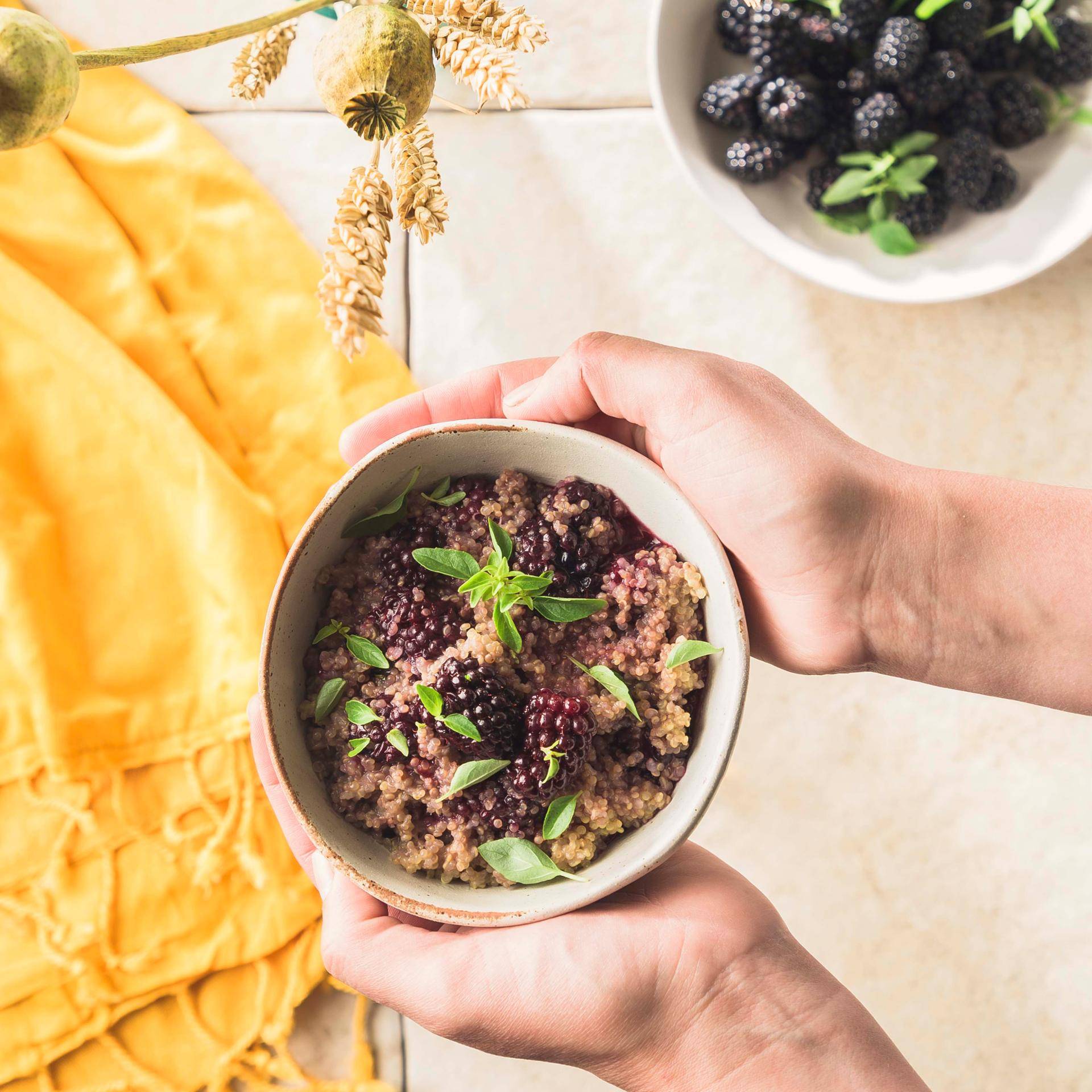 Quinoa Bowl mûres basilic - Recette Cookeo | Moulinex